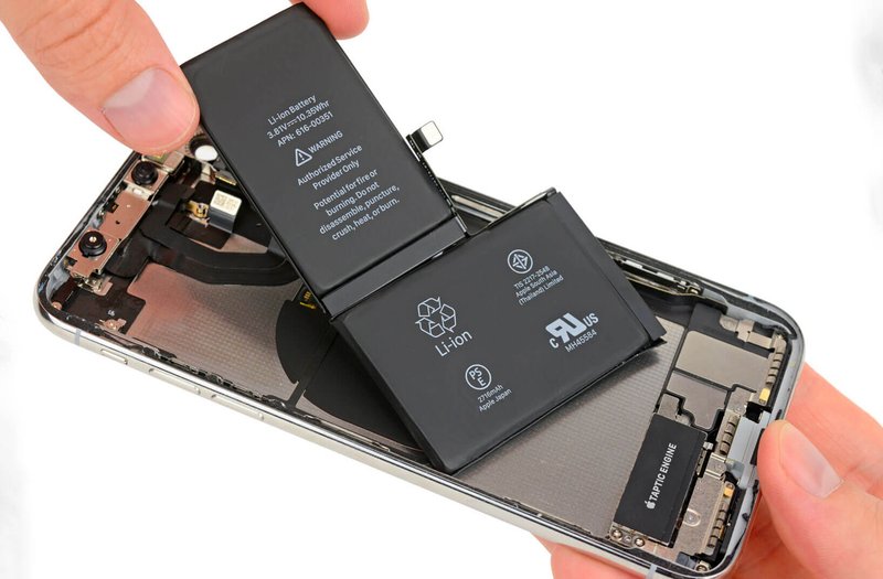 iPhone battery health diagnostic tools and testing equipment