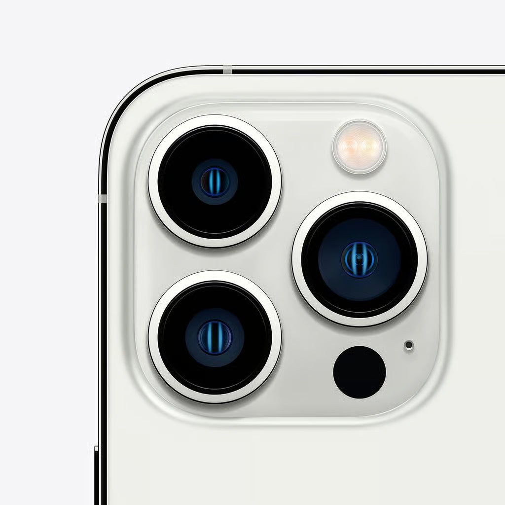 iphone 13 pro silver camera